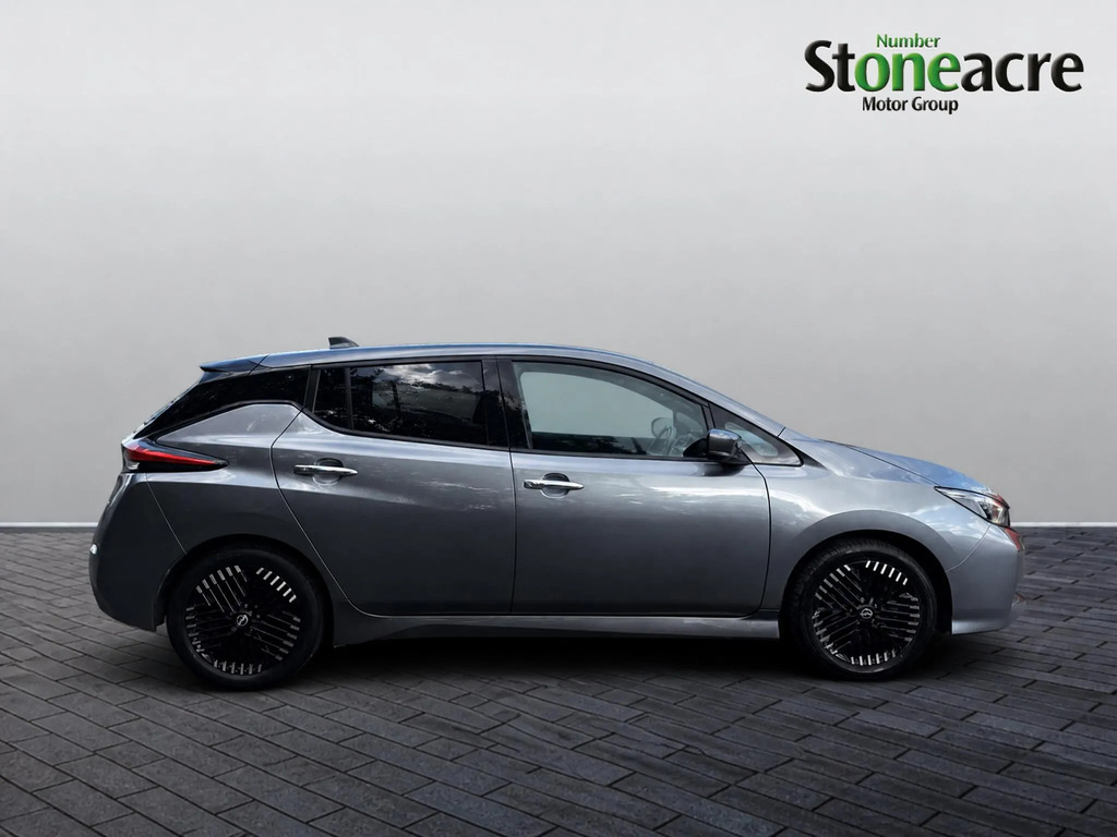 Nissan Leaf 110Kw N-connecta 39Kwh  #2
