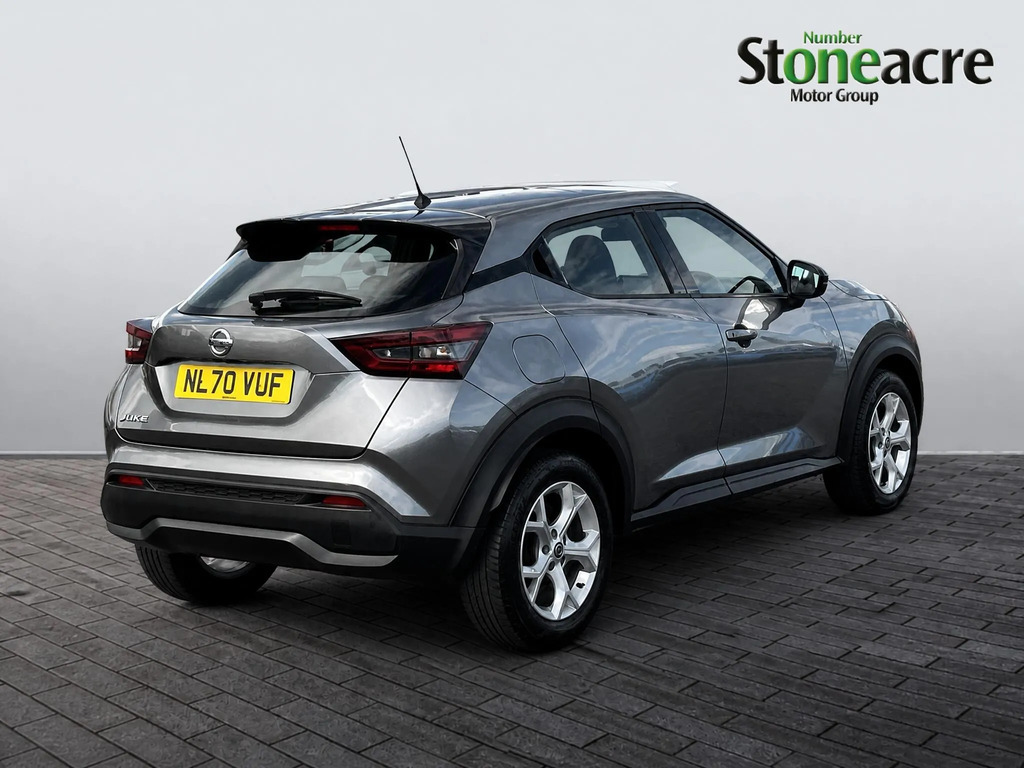 Nissan Juke Suv Black #3