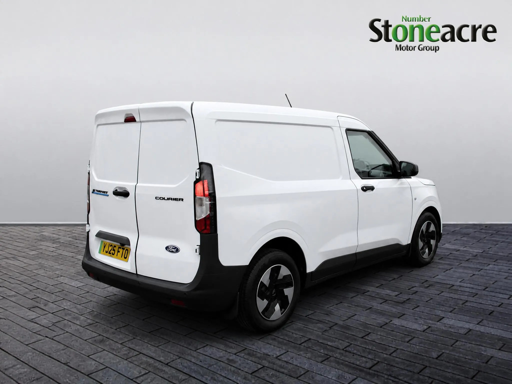 Ford Transit Courier 43Kwh Trend Swb #3