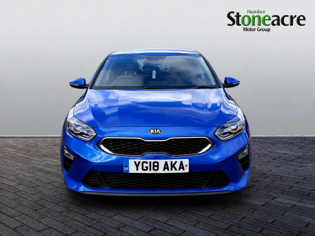 Kia Ceed 1.4 T-gdi Blue Edition Hatchback #2