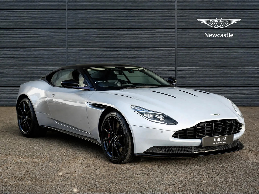 Aston Martin DB11 V12