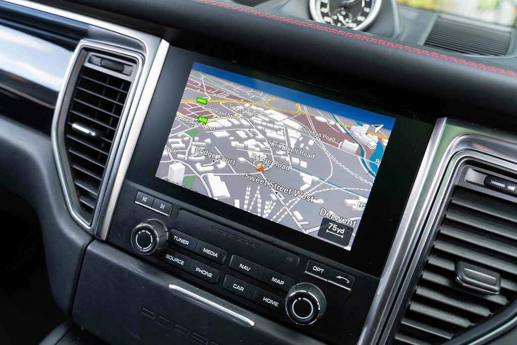 Porsche Macan 2.0T Pdk 4Wd Euro 6 Ss Green #8