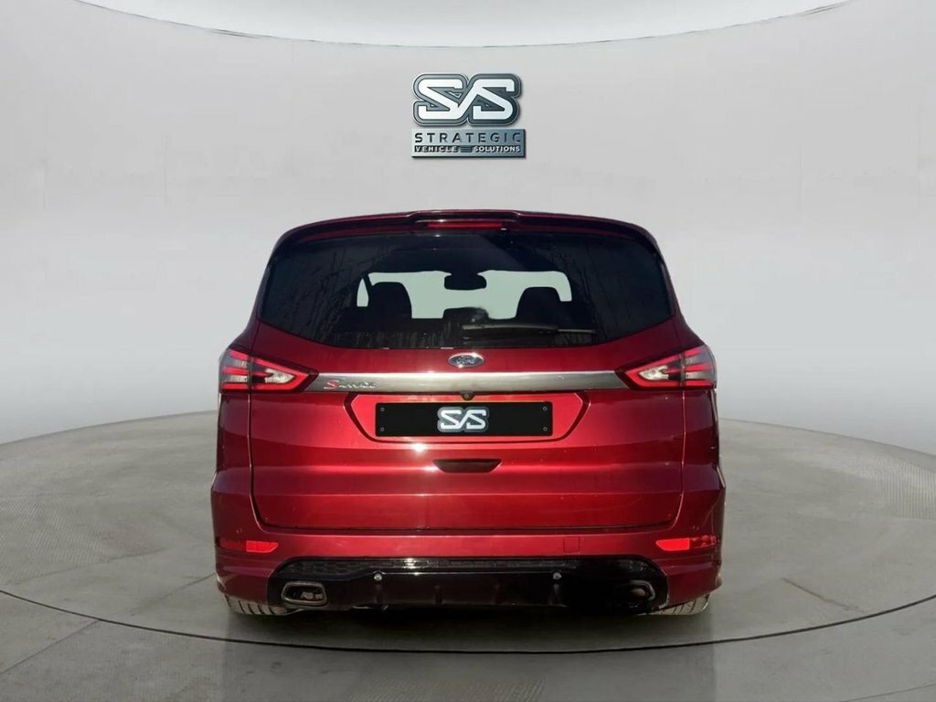 Ford S-Max 2L Titanium Sport Red #5