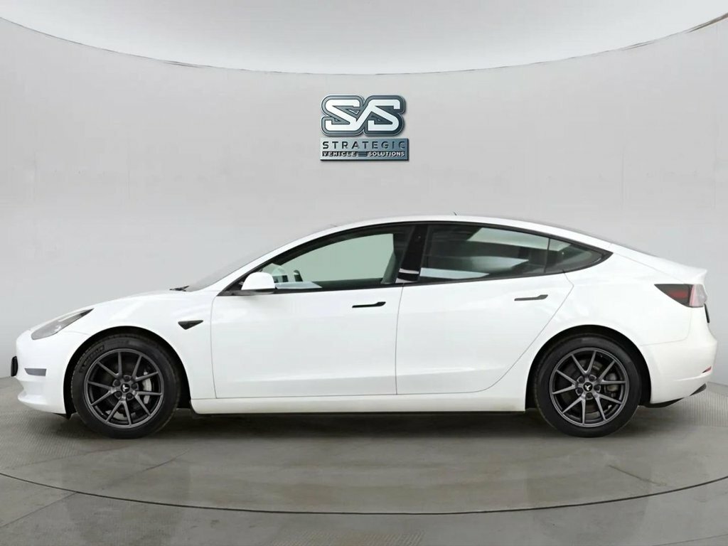 Tesla Model 3 Model 3 Standard-range White #4