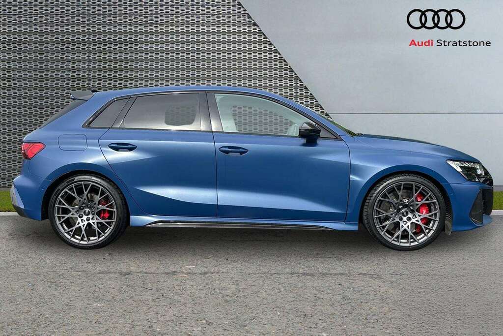 Audi RS3 Rs 3 Tfsi Quattro Carbon Black S Tronic 2025 FP25LFL Blue #4