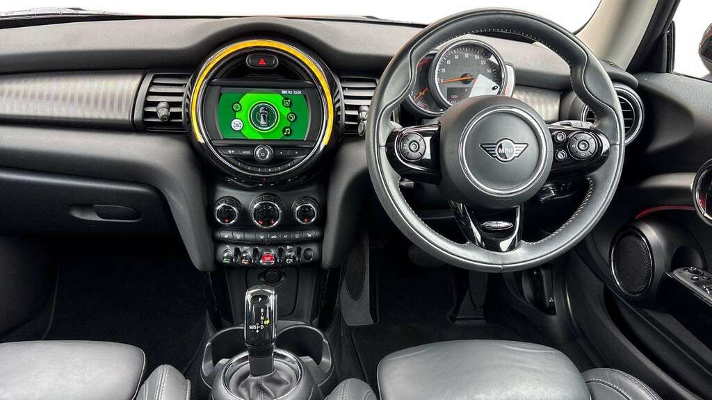 Mini Hatch 1.5 Cooper Exclusive II 2019 #6