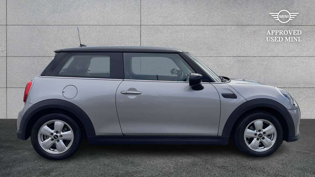 Mini Hatch 1.5 Cooper Classic 2023 Silver #2