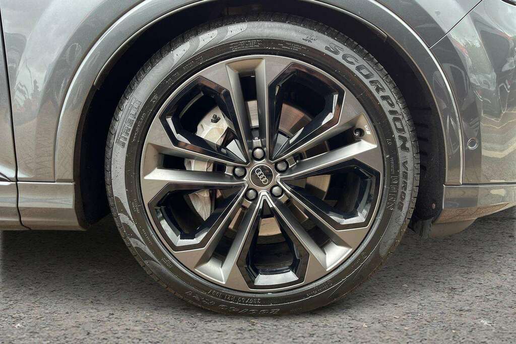 Audi Q7 45 Tdi Quattro Black Edition Tiptronic 2024 Grey #5
