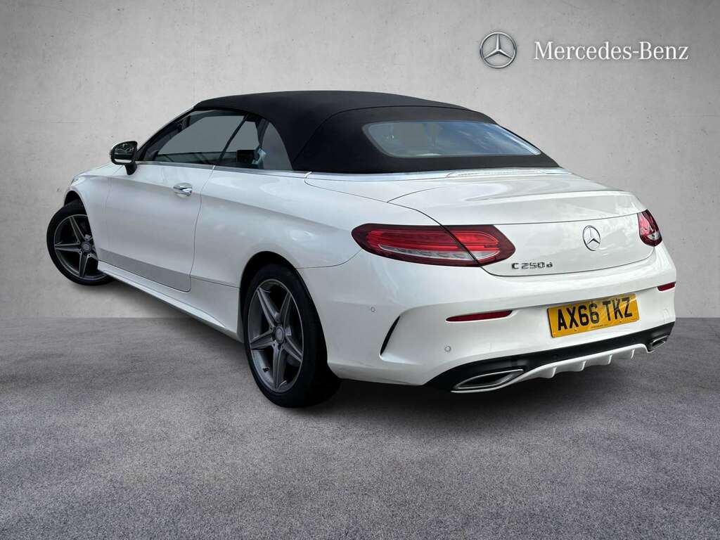 Mercedes-Benz C Class C250d Amg Line Premium Plus 2017 White #2