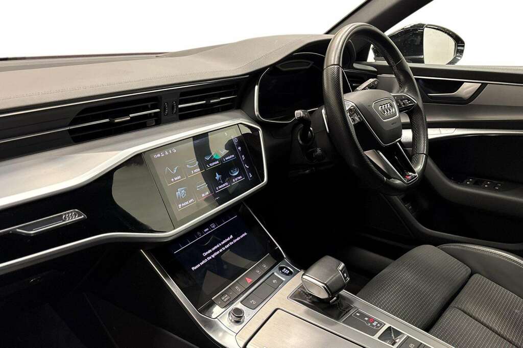 Audi A6 40 Tfsi S Line S Tronic 2022 Black #2