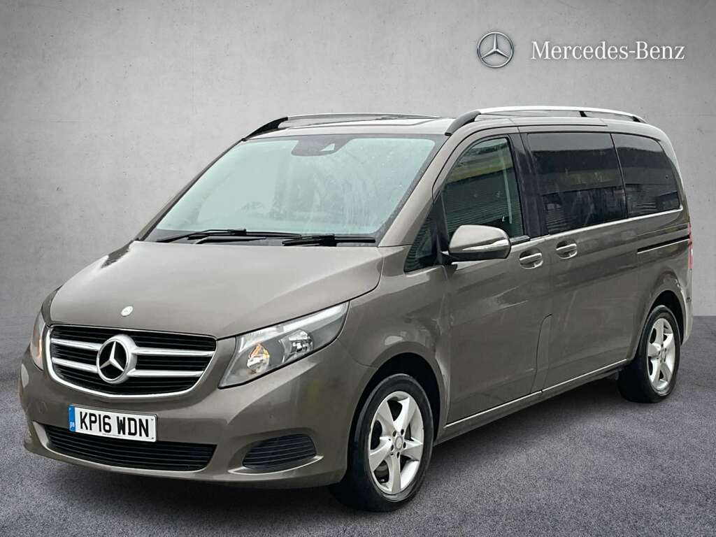 Mercedes-Benz V Class V220 Bluetec Se 2016 Grey #3