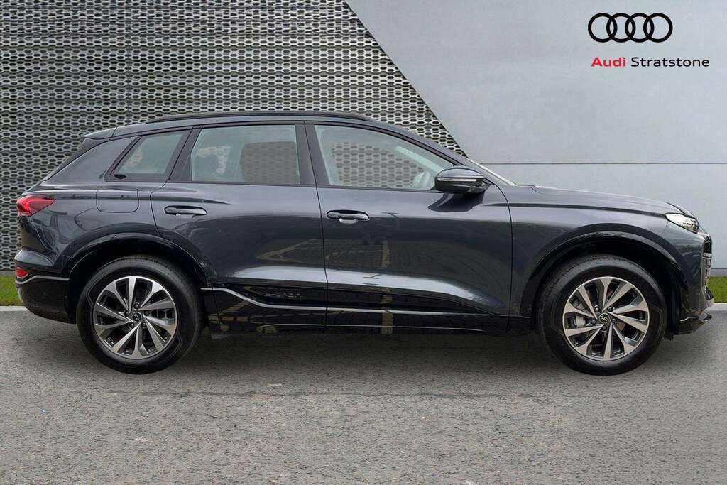 Audi Q6 E-Tron 185Kw 83Kwh Sport 2025 Grey #4