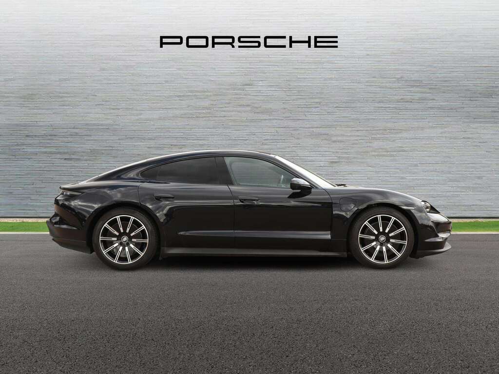 Porsche Taycan 350Kw 93Kwh Rwd 2021 Black #2
