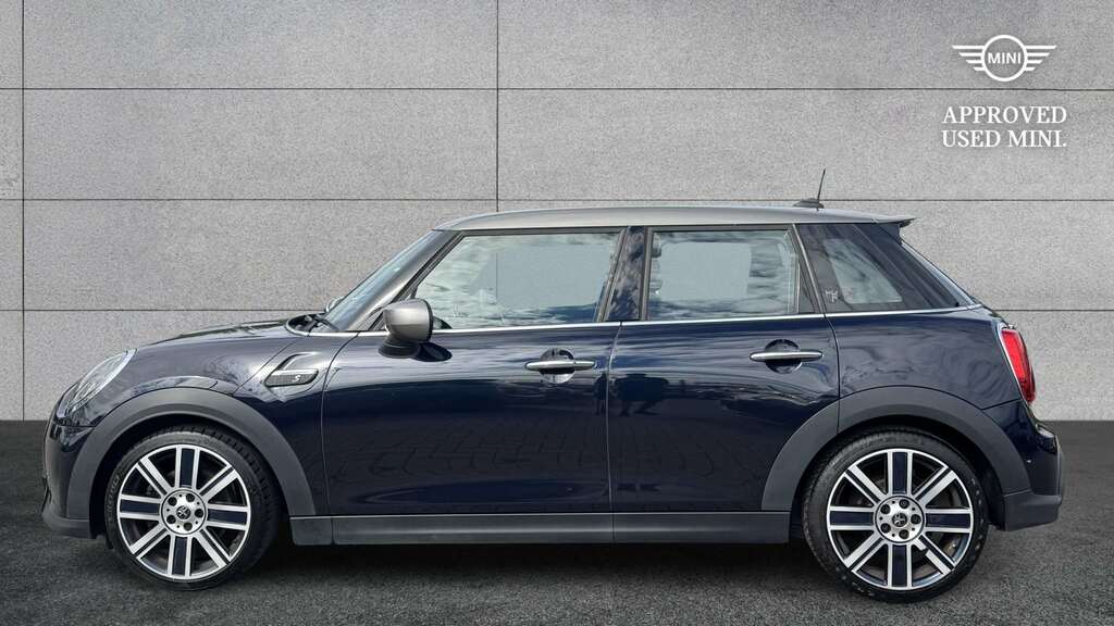 Mini Hatch 2.0 Cooper S Exclusive 2022 Black #3