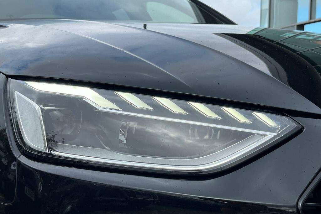 Audi A4 2.0 Tdi 35 Black Edition Saloon S Troni Black #34