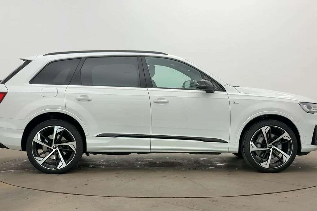 Audi Q7 50 Tdi Quattro Black Edition Tiptronic Black #4