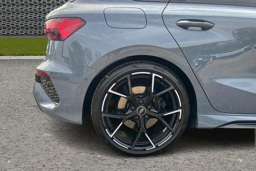 Audi RS3 Rs 3 Tfsi Quattro Carbon Black S Tronic #9