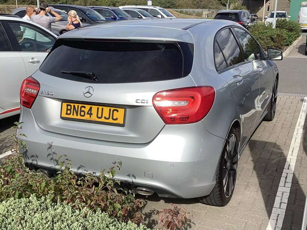 Mercedes-Benz A Class A 220 Cdi Amg Sport Blue #2