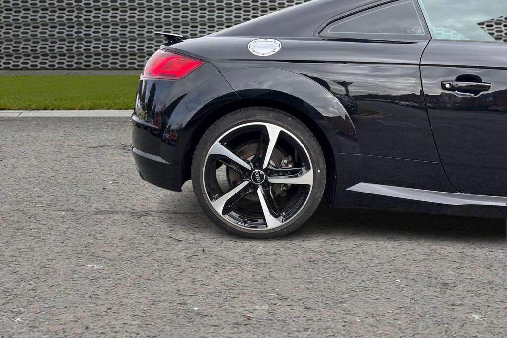 Audi TT Coup- Black Edition 40 Tfsi 197 Ps S Tronic Blue #9