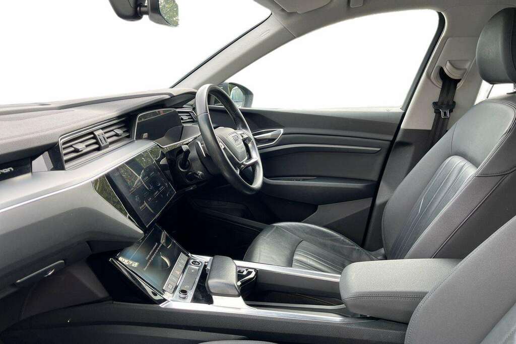 Audi Q3 35 Tfsi Black Edition S Tronic White #21