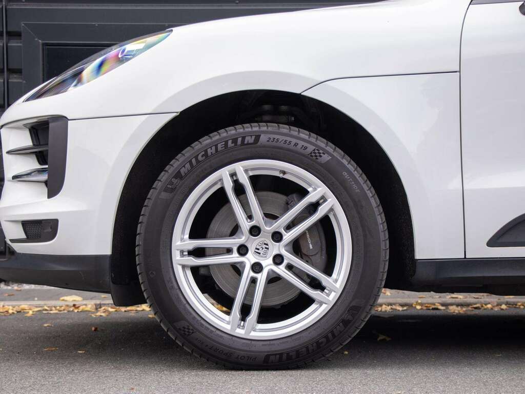 Porsche Macan S-a 2019 White #4