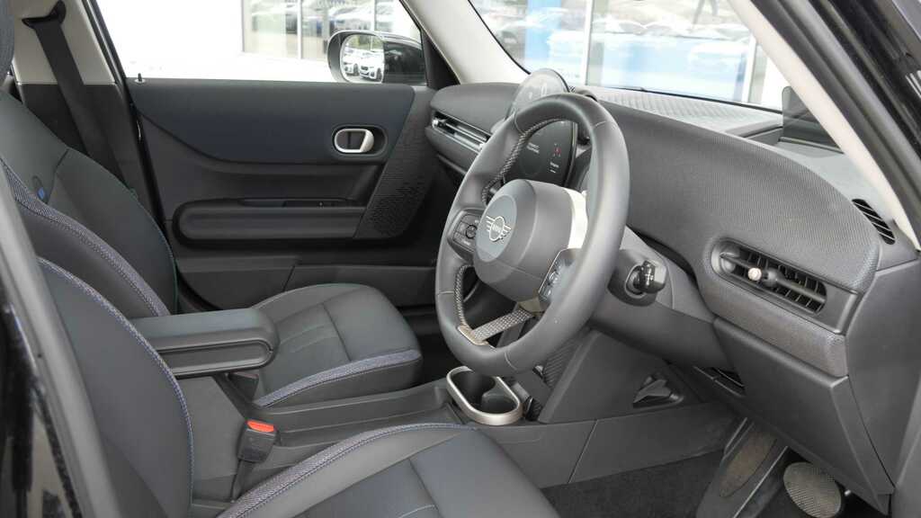 Mini Hatch 2.0 S Classic 2025 Black #5