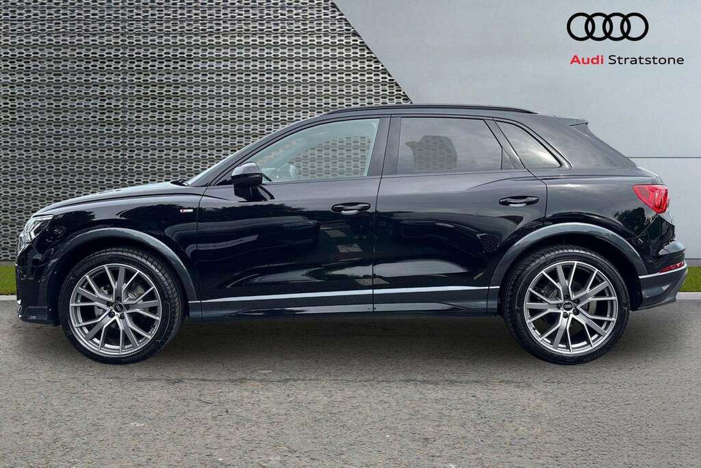 Audi Q3 Black Edition 35 Tfsi 150 Ps S Tronic Black #8