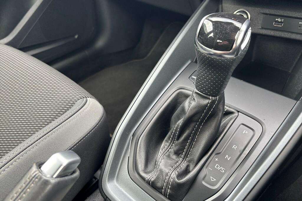 Audi A1 1.5 Tfsi 35 S Line Contrast Edition Sportback Yellow #15