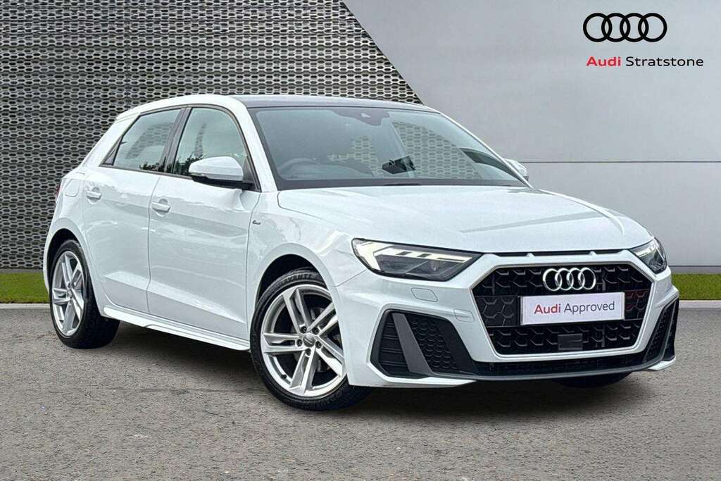 Audi A1 1.5 Tfsi 35 S Line Contrast Edition Sportback Yellow #1