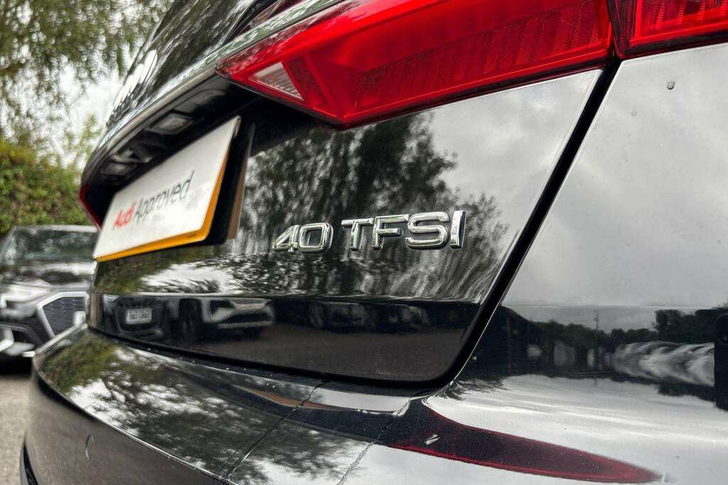 Audi A6 40 Tfsi Sport S Tronic Black #12