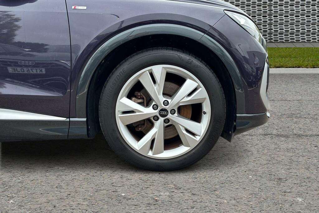 Audi Q4 E Tron 150Kw 40 82Kwh S Line 2022 Purple #5