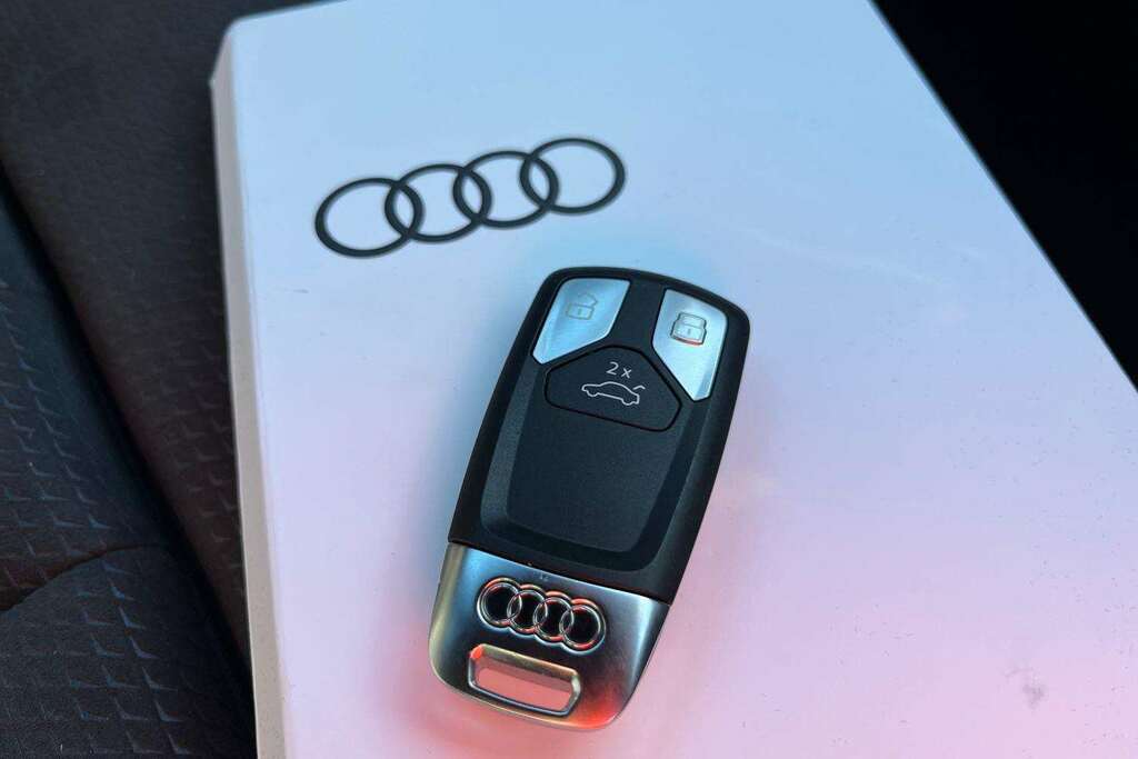 Audi A4 Audi Saloon 35 Tfsi Black Edition S Tronic Black #21