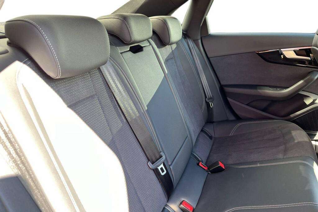 Audi A4 Audi Saloon 35 Tfsi Black Edition S Tronic Black #18