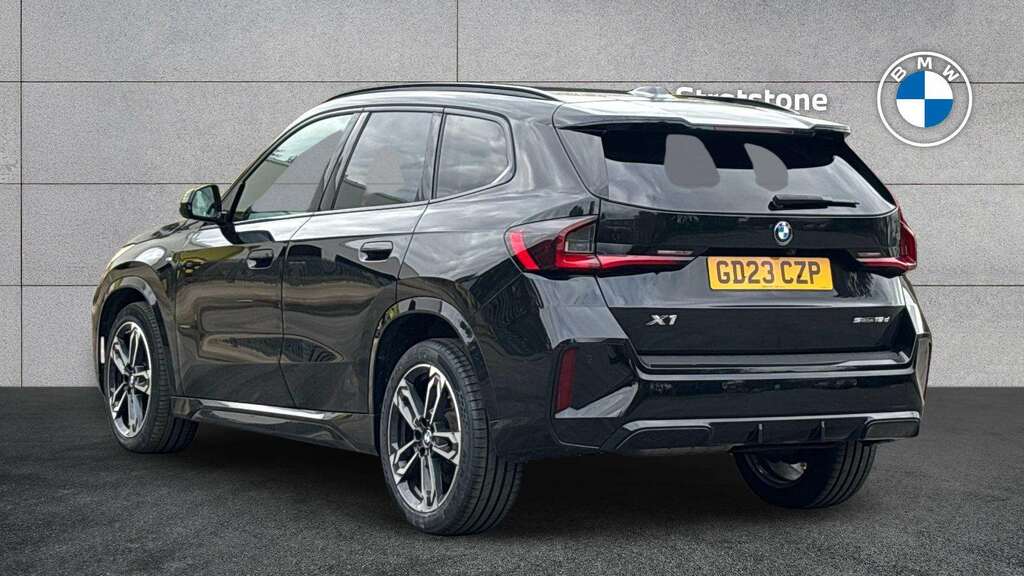 BMW X1 Sdrive 18D M Sport Step 2023 Black #2