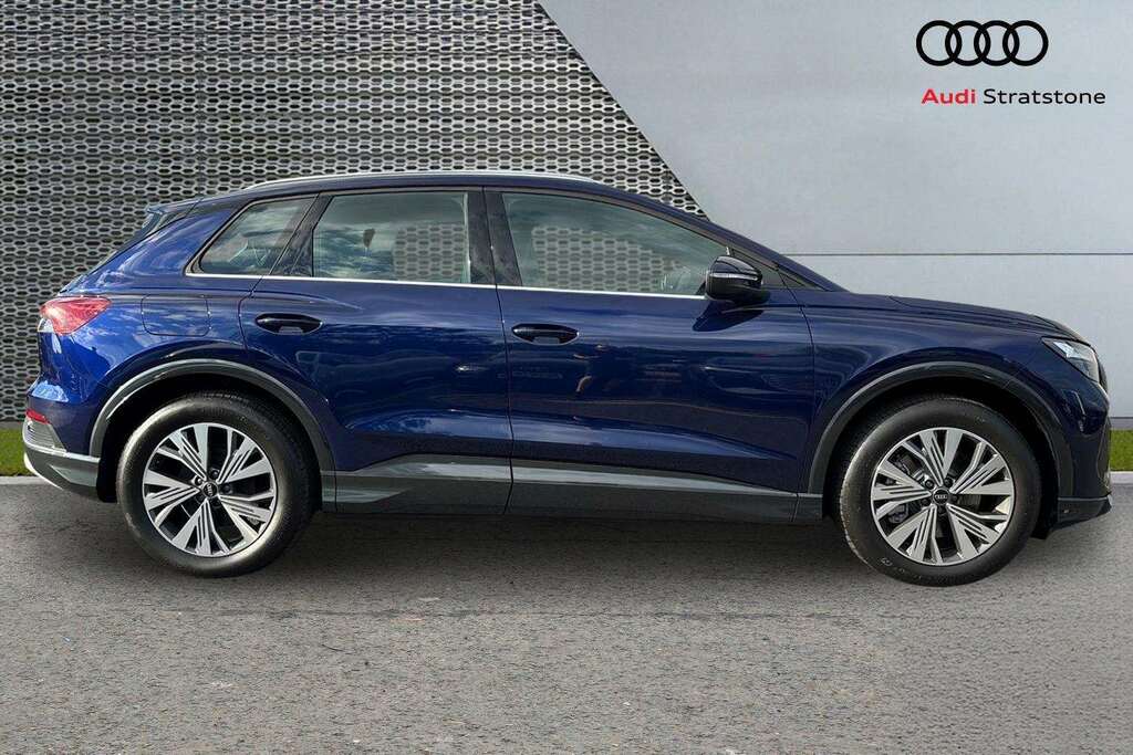 Audi Q4 E Tron 210Kw 45 82Kwh Sport Leather 2026 Blue #4