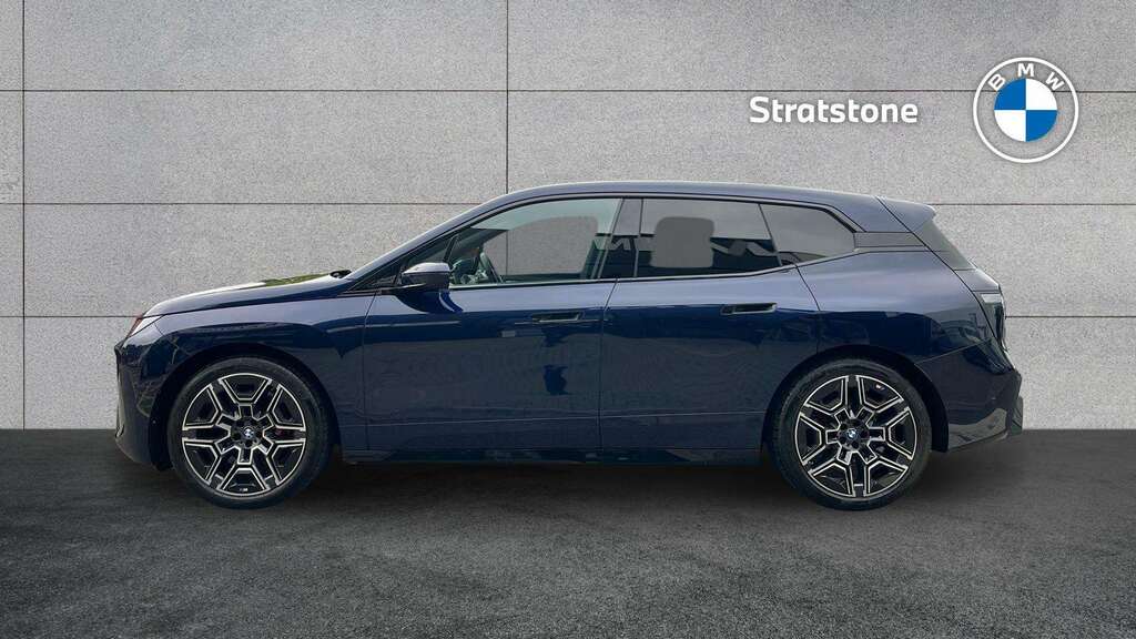 BMW iX 400Kw Xdrive60 M Sport 112Kwh 2026 Blue #4