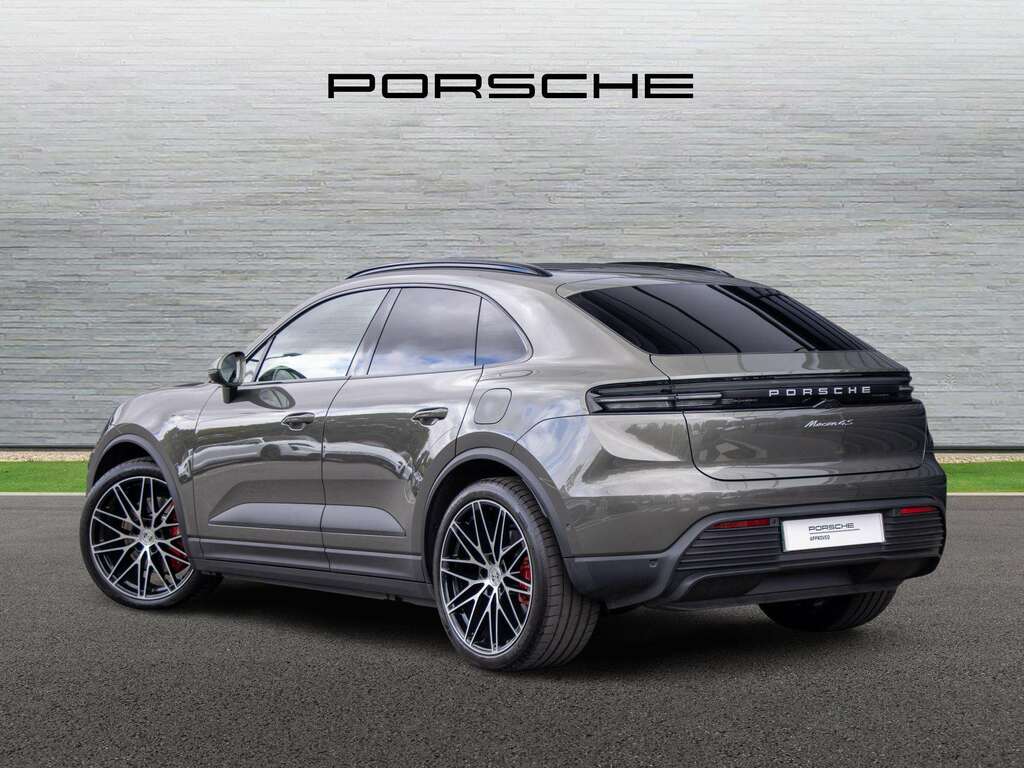 Porsche Macan 380Kw 4S 100Kwh 2026 Green #2