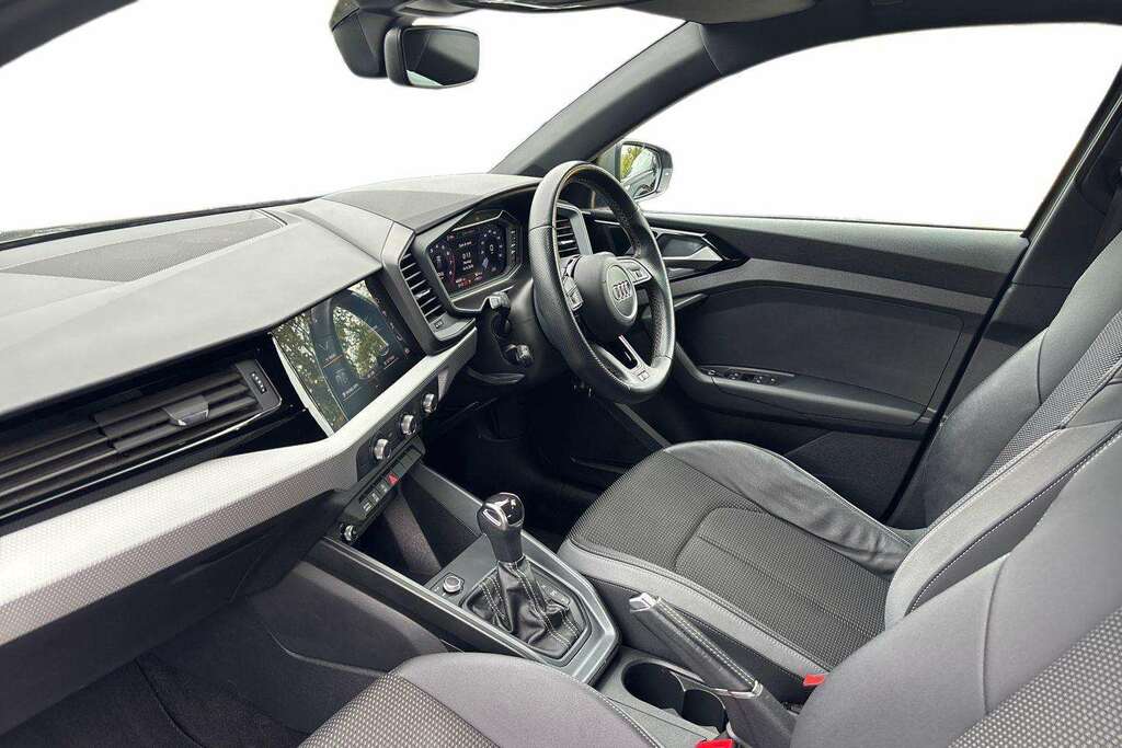Audi A1 30 Tfsi 110 S Line S Tronic 2021 Grey #2