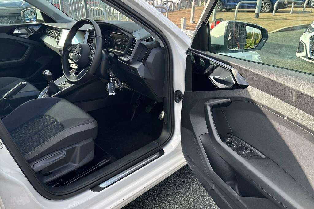 Audi A1 25 Tfsi Sport S Tronic Grey #14