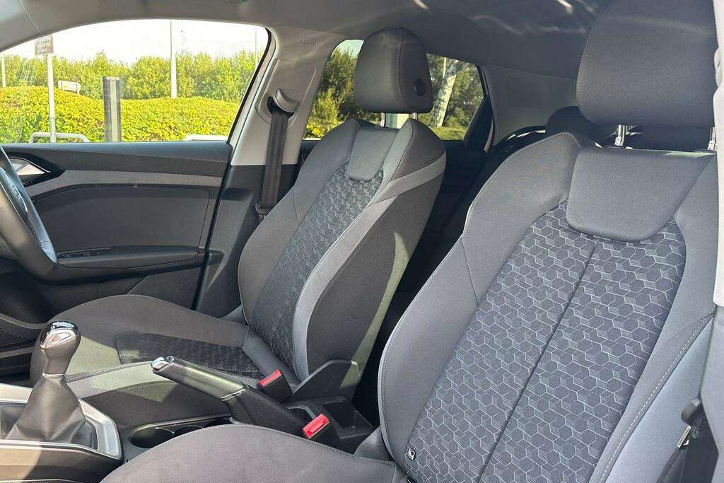 Audi A1 25 Tfsi Sport S Tronic Grey #39