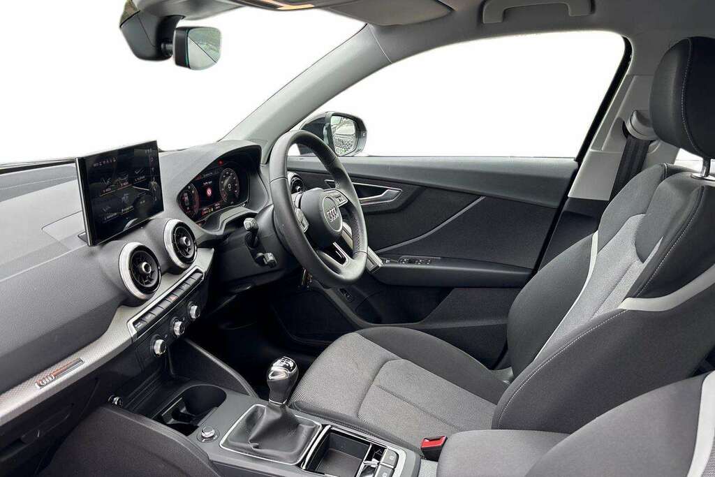 Audi Q2 30 Tfsi 116 Sport 2025 Black #2