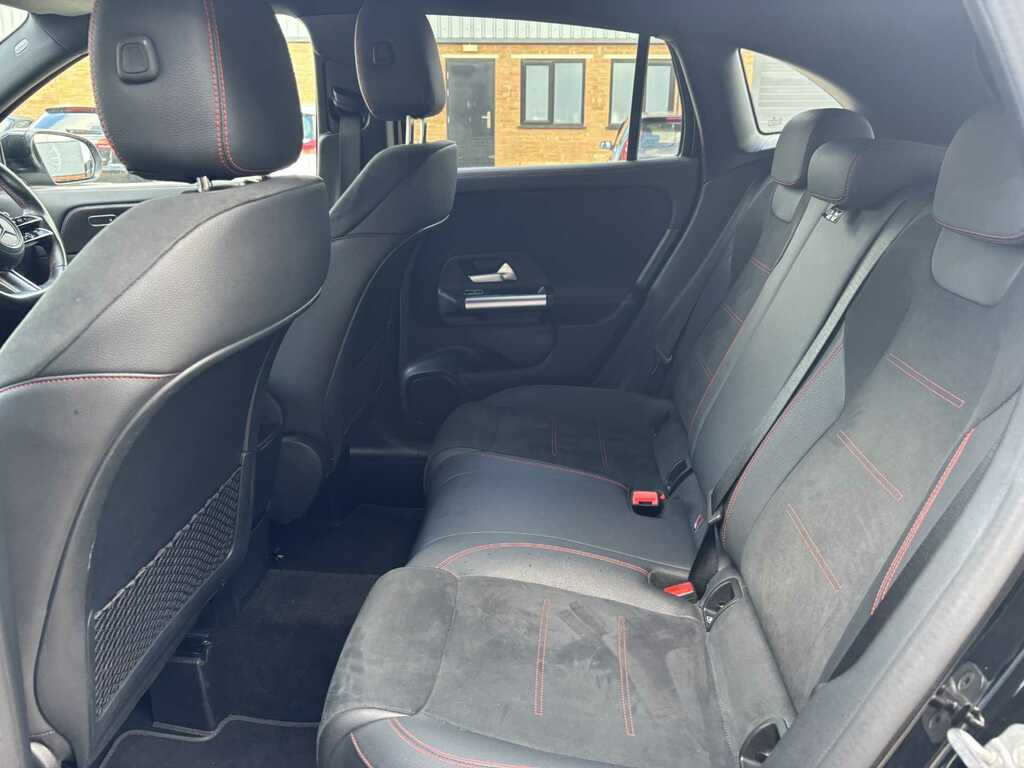 Mercedes-Benz GLA Class Gla 250E Amg Line Premium Grey #22
