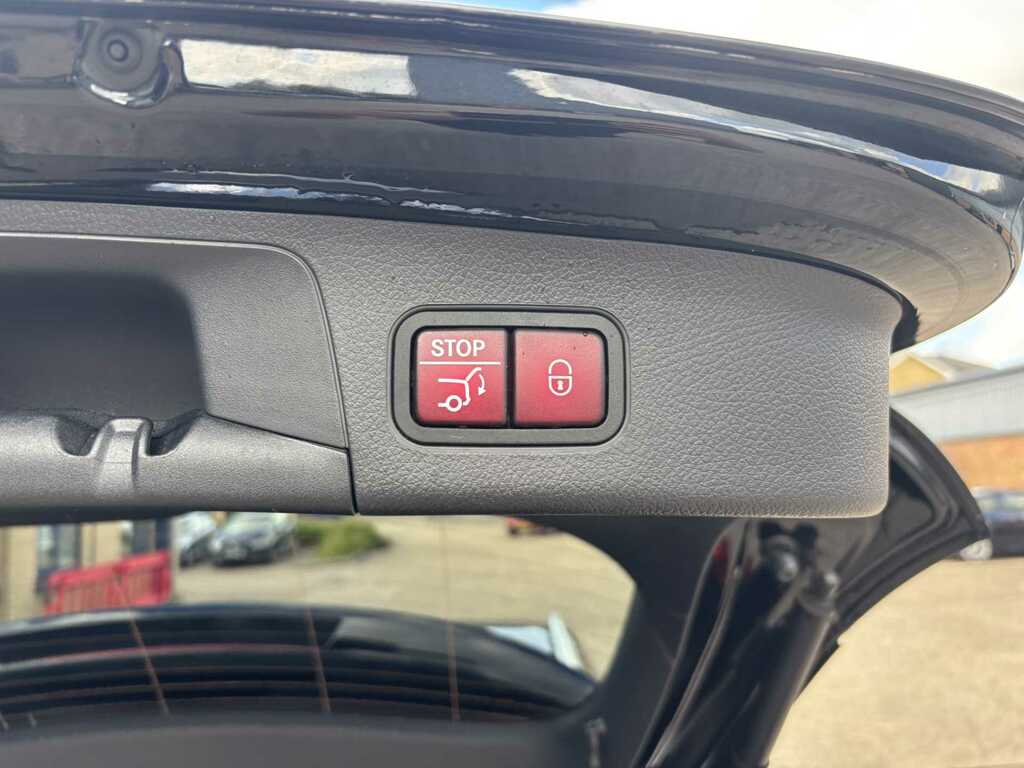 Mercedes-Benz GLA Class Gla 250E Amg Line Premium Grey #27