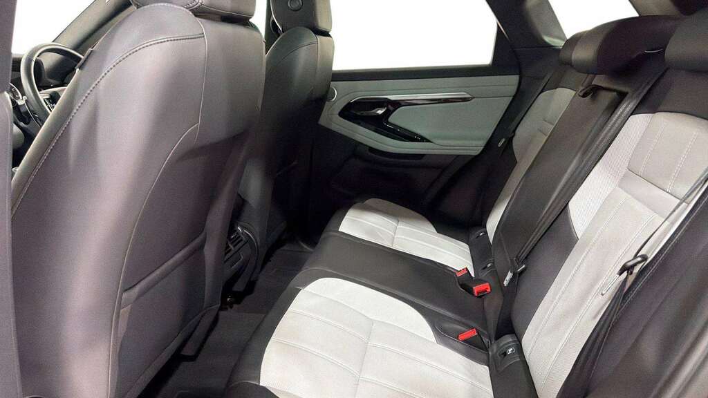Land Rover Range Rover Evoque 1.5 P300e Evoque Edition 2022 Red #4