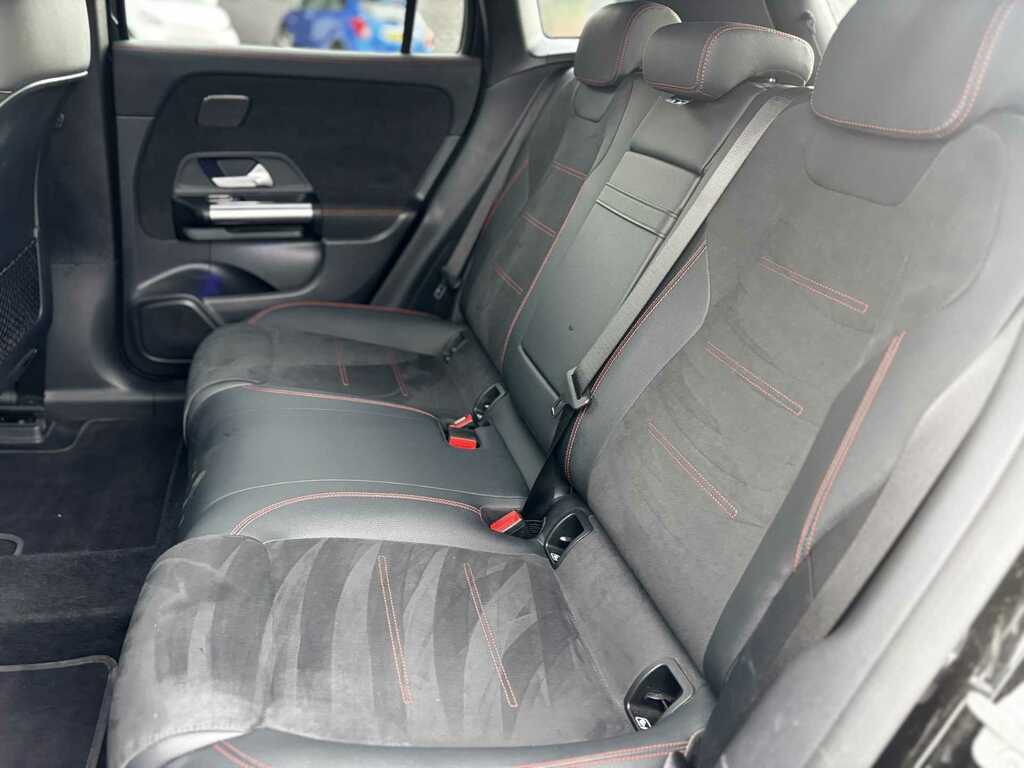 Mercedes-Benz EQA 250 Sport Night Edition Black #28
