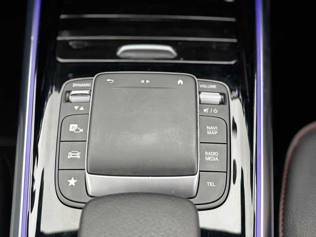 Mercedes-Benz EQA 250 Sport Night Edition Black #20