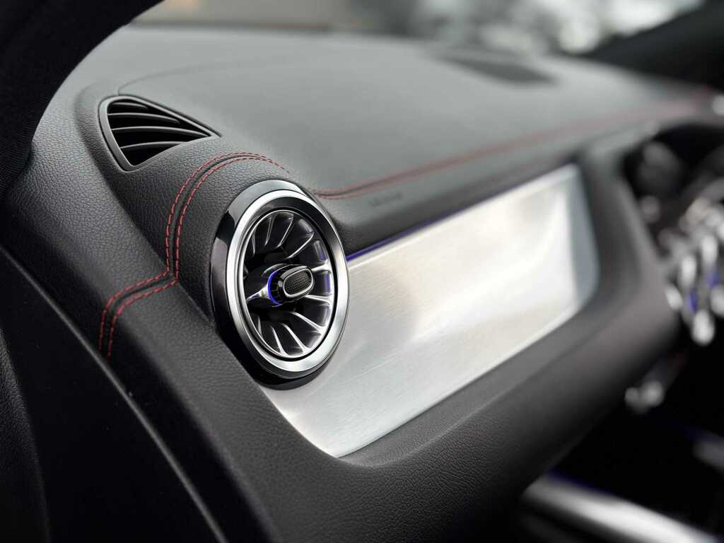 Mercedes-Benz EQA 250 Sport Night Edition Black #27