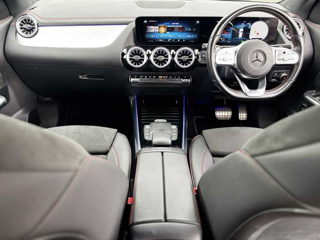 Mercedes-Benz EQA 250 Sport Night Edition Black #30