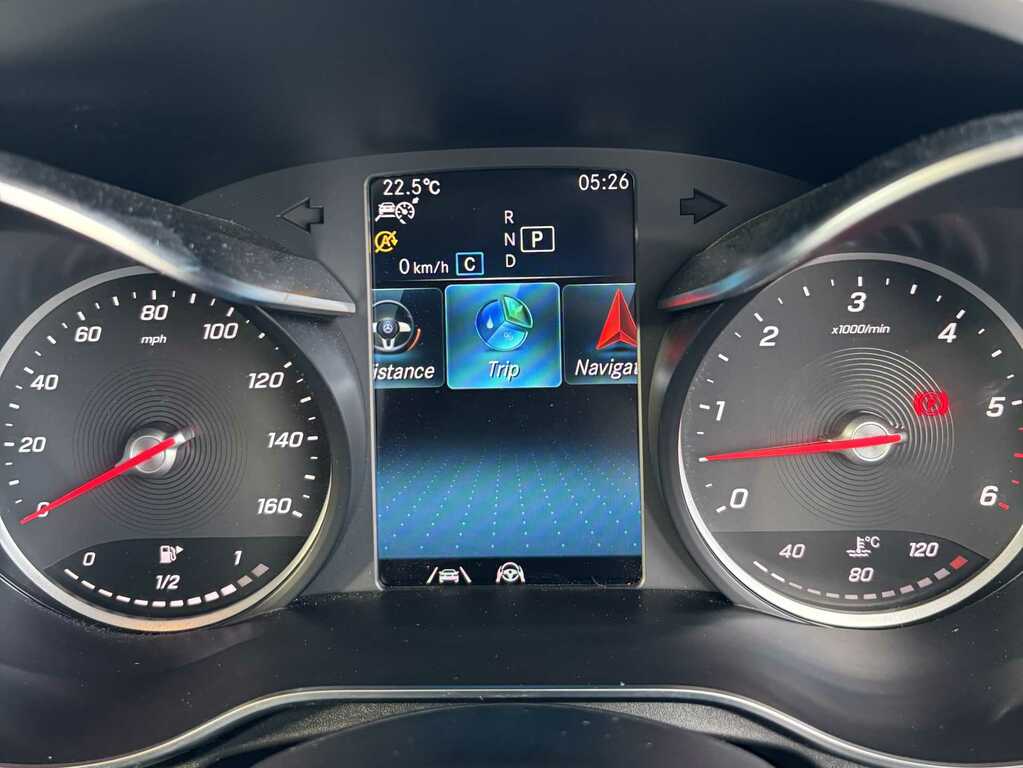 Mercedes-Benz GLC Class Glc 300 Amg Line Premium D 4Matic Grey #41