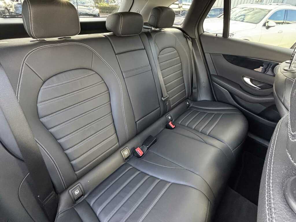 Mercedes-Benz GLC Class Glc 300 Amg Line Premium D 4Matic Grey #18